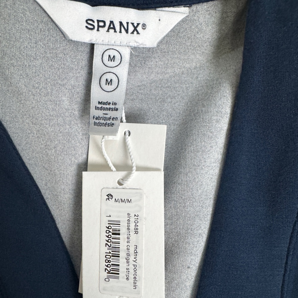 NEW SPANX airessentials long sleeve cardigan in midnight navy stripe size medium - Picture 10 of 13